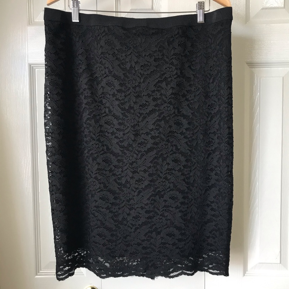 💋Sexy& Stylish💄Stretchy Black Lace Skirt Roz&Ali